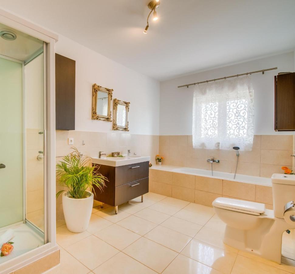 Ideal Property Mallorca - Villa Del Nord Sa Pobla Bagian luar foto